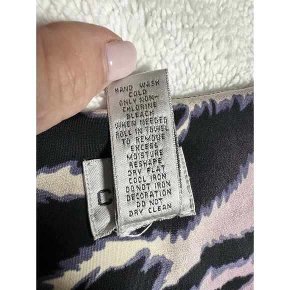 Chico's Sz 2 Rhinestone Neck Line Animal Print Purple Black Blouse Shirt Top - Picture 3 of 7